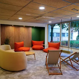 Residencia Universitaria Resa Abedules Appartement